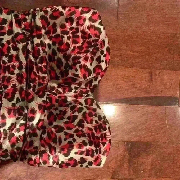 Dress - Picture 4 of 6